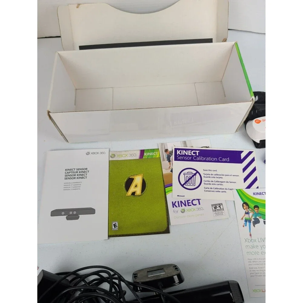 Microsoft Xbox 360 Kinect Sensor IN BOX Tested & Working W/ GAME